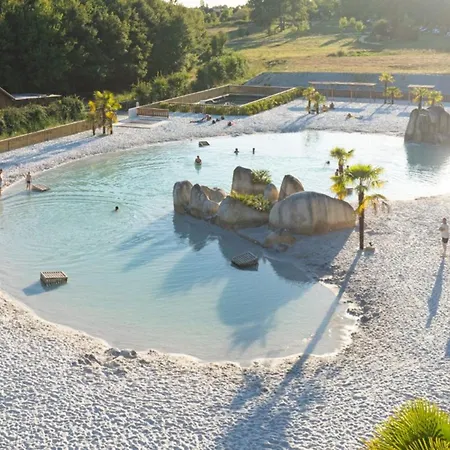 Maison Climatisee, Animaux Ok - 6 Pers. - Api-1-52-2521 Camping *